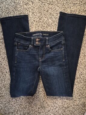 American Eagle Next Level Sretch Kick Boot Dark Wash  Jeans Sz 00